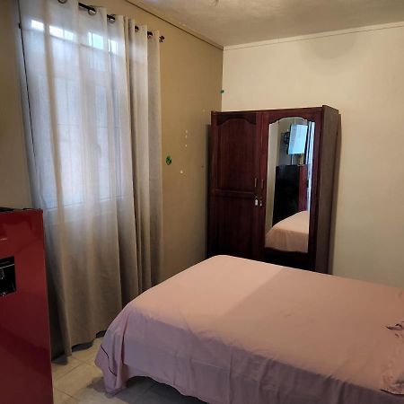 Backpackers Rental Room/Bathroom Only La Gaulette Dış mekan fotoğraf